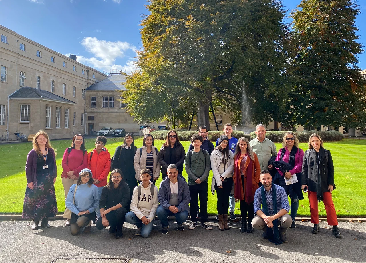 Grupo em Oxford, Inglaterra