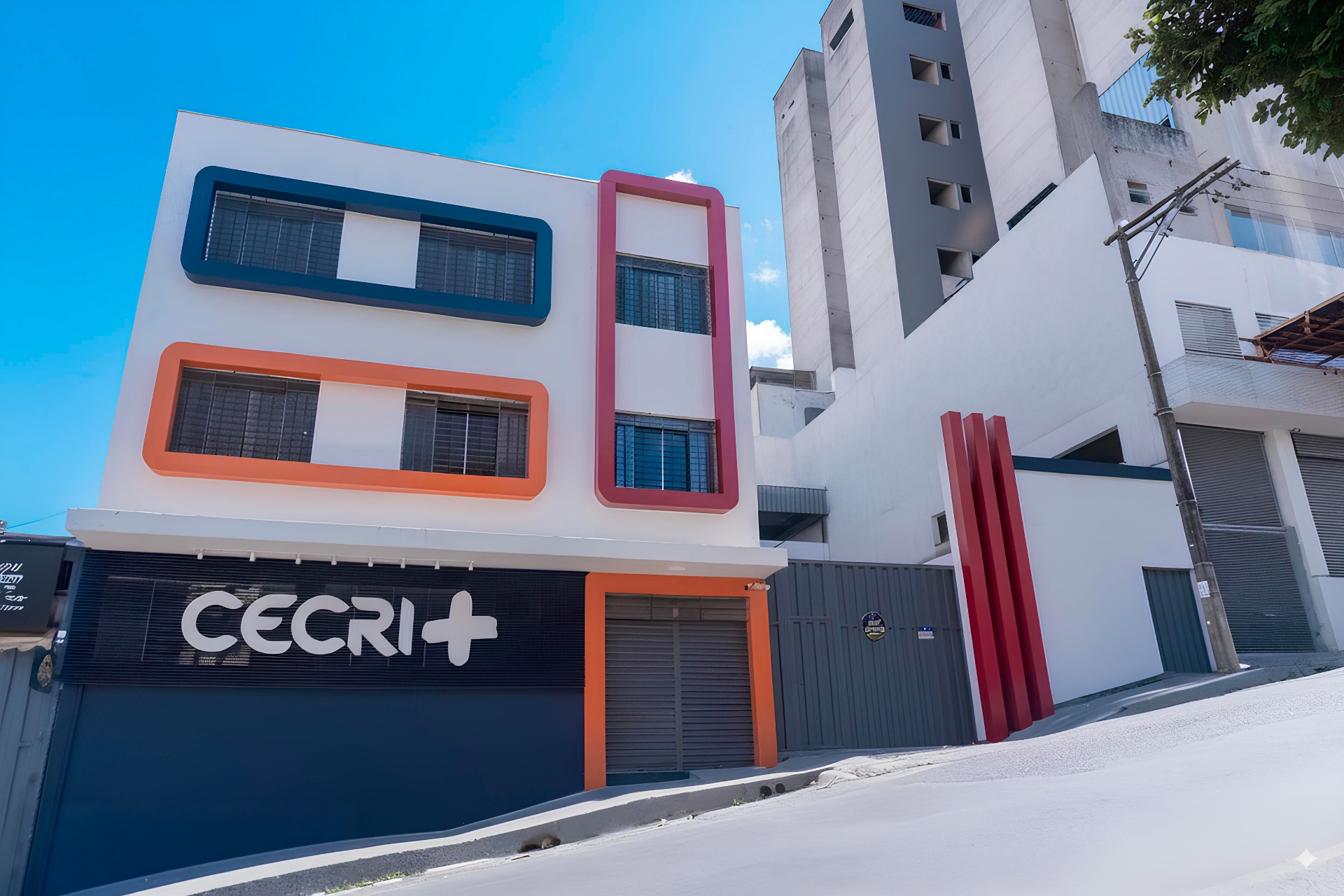 Fachada CECRI Plus